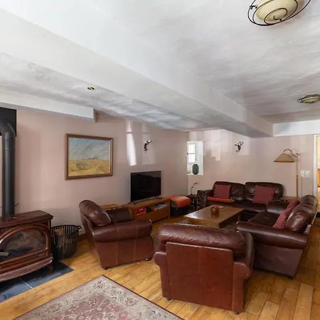 La Petite Maison Des Montagnes *