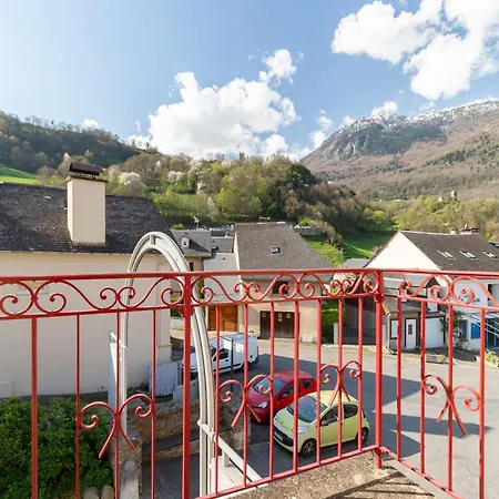 Dom wakacyjny La Petite Maison Des Montagnes *